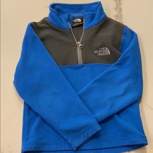 Boys The North Face quarter zip fleece xxs